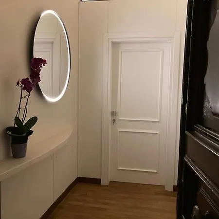 Apartament Il Cancelliere Del Re *