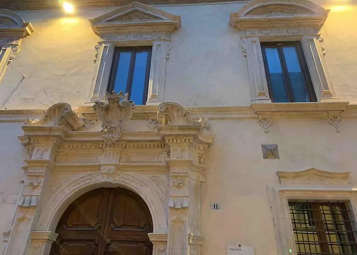 Il Cancelliere Del Re Appartement *