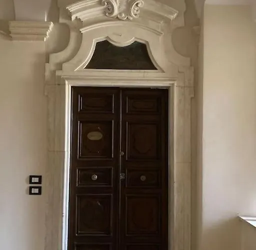 Il Cancelliere Del Re *